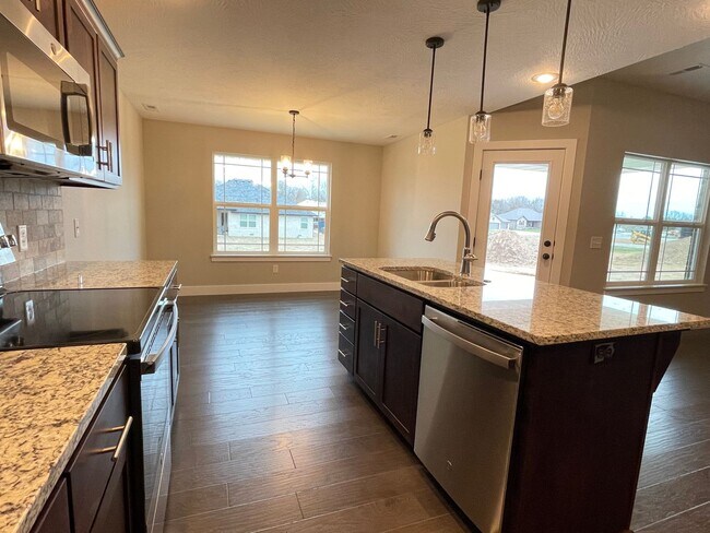 Photo - brand new 4/2 home