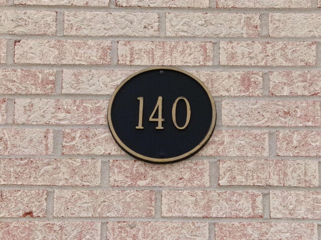 Photo - 140 Landings Dr Unit 2