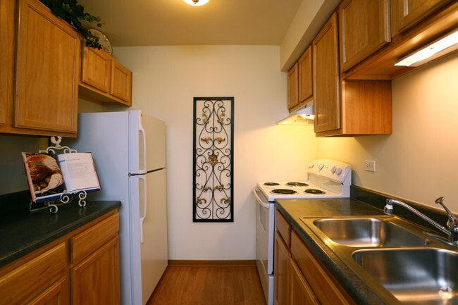 1br-Kitchen