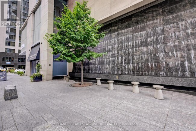 Photo - 188 Cumberland St Unité 1802