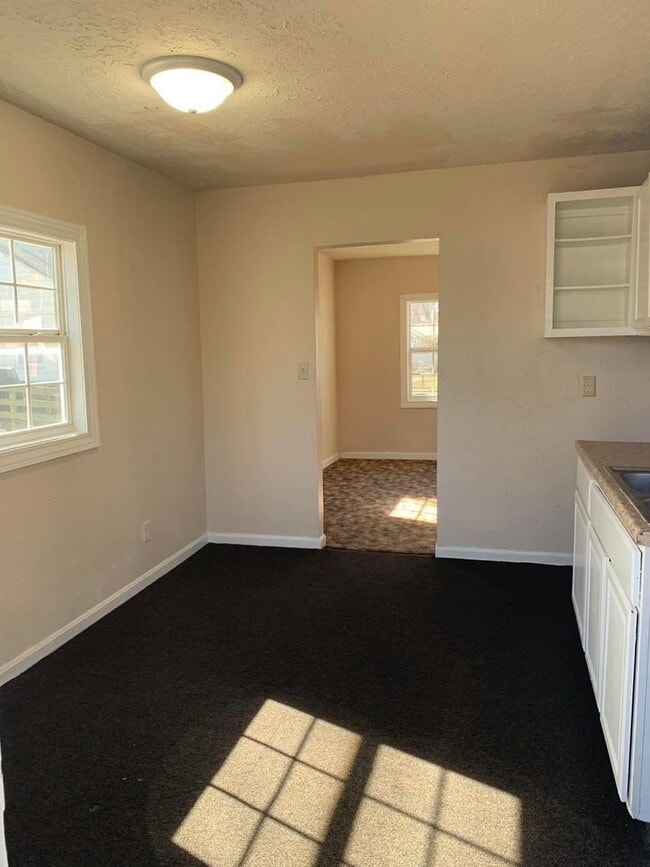 Photo - 2423-2425 Negley Ct Unit 2423