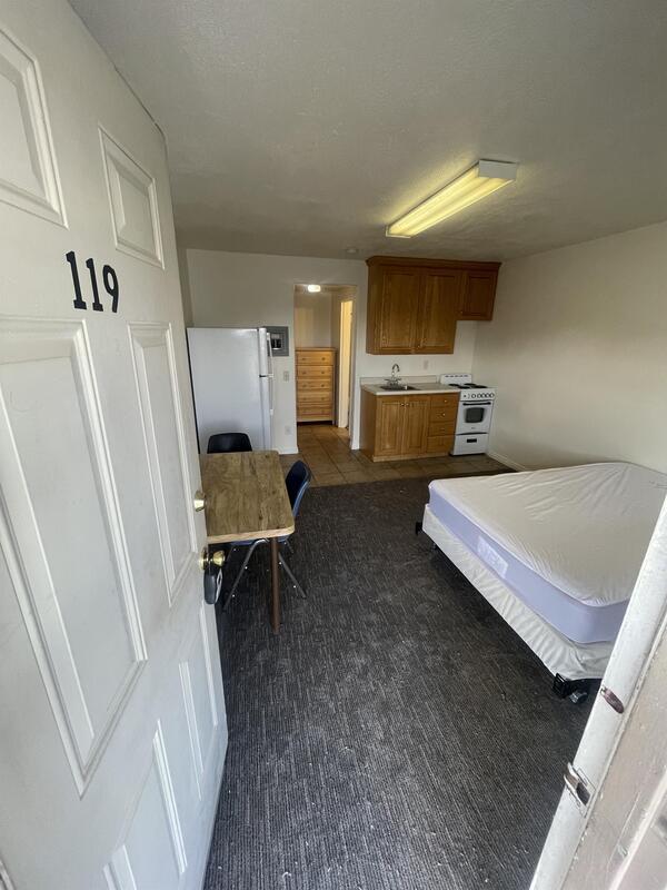 Building Photo - 1675 S State St