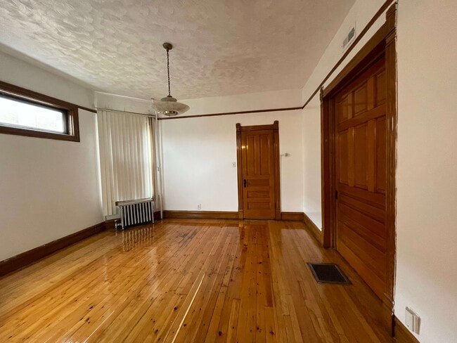 Photo - 7216 S Emerald Ave Unit 1