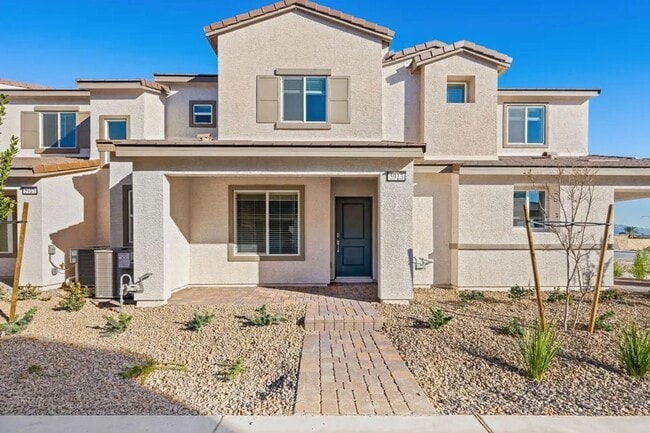 Building Photo - Gated 2025 Lennar Townhome | 3 Bed | 2-Car Garage