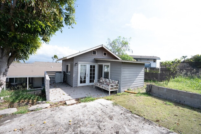 Building Photo - 456 Ipu Cir