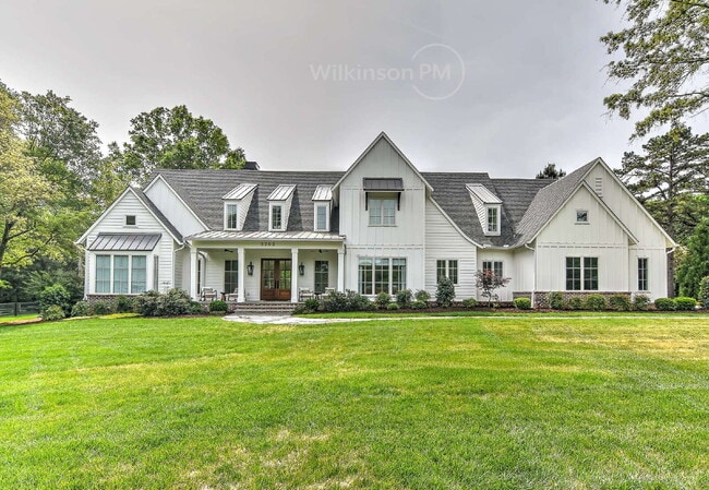 Photo - One of the Finest Fully-Furnished Luxury Estates in Marvin, "Architectural Digest" Caliber, for t...