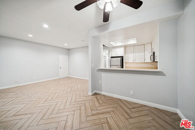 Photo - 5751 W Olympic Blvd