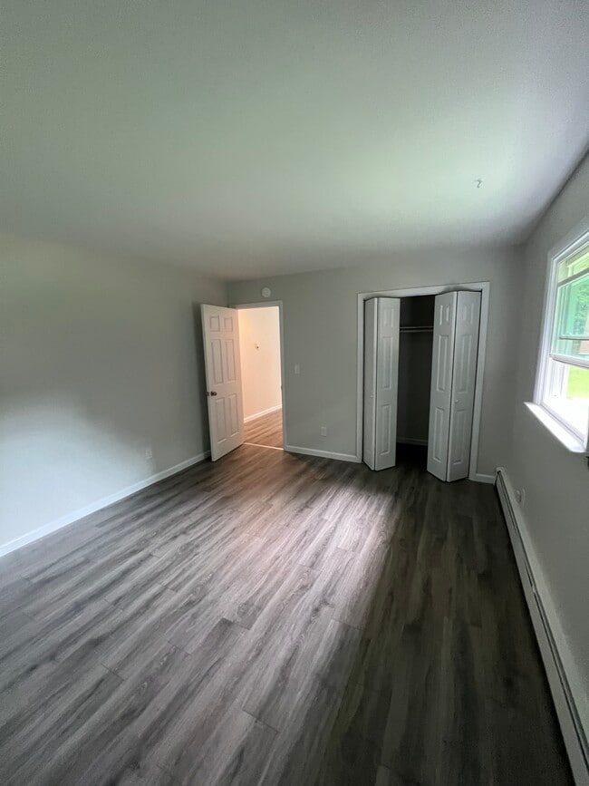 Photo - 30 Village View Ln Unit Apt 1