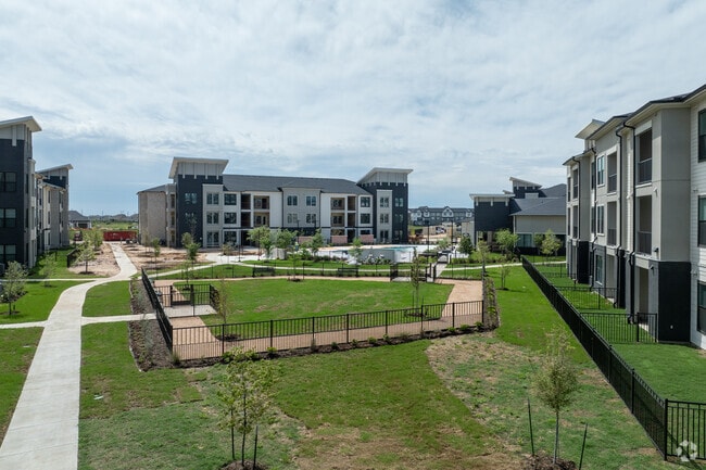 The Vic at Jordan Ranch