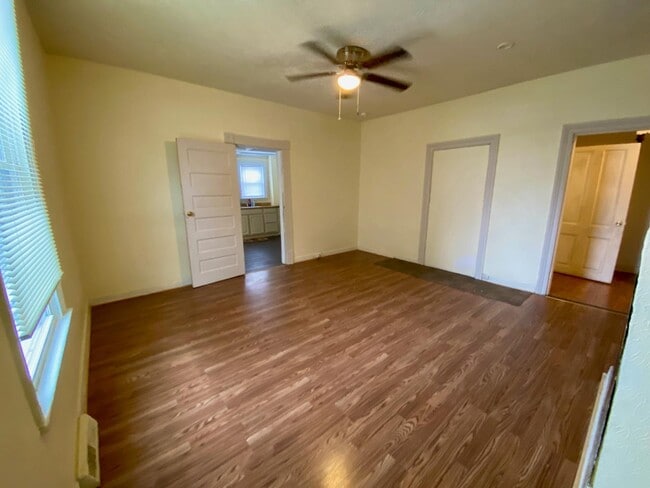 Photo - 1603 Taylor St