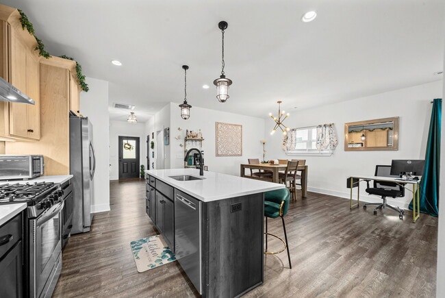 Photo - 408 Farris Ave Unidad 408A