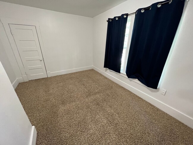 Photo - Beautiful 2 bed house