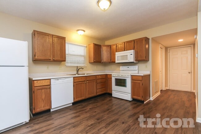 Photo - 3713 Mechanicsburg Dr