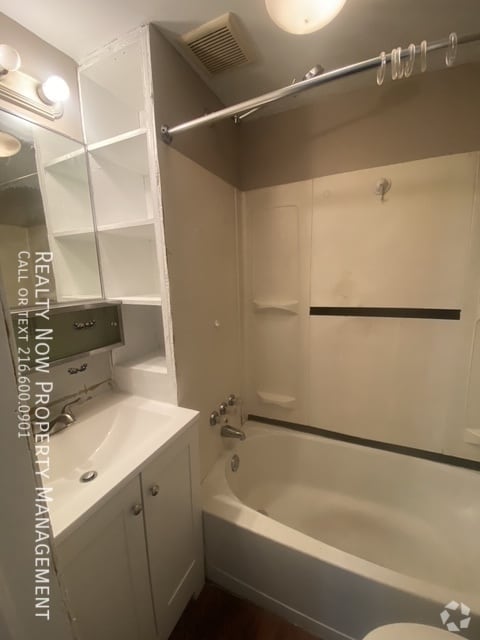 Building Photo - 3812 Poe Ave Unit 1 Rental