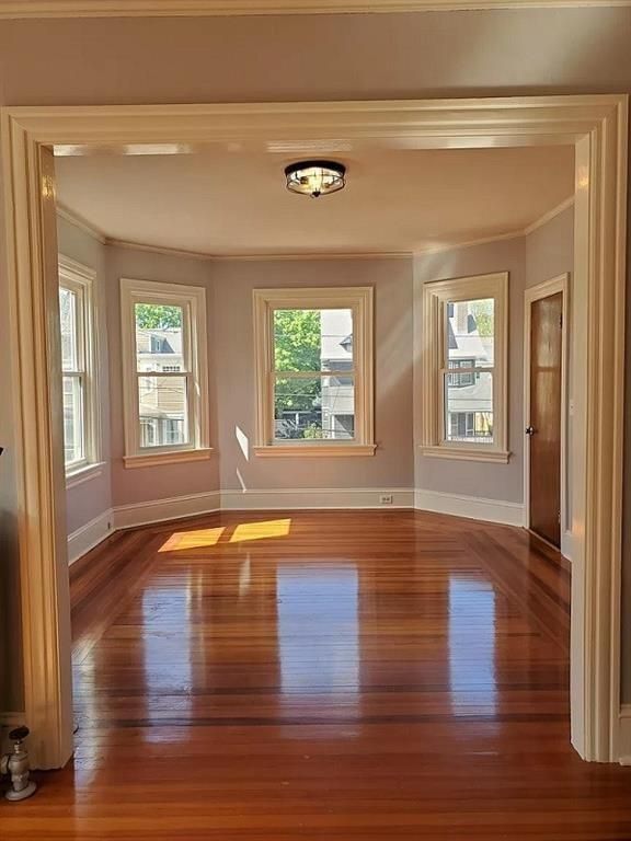 Photo - 118 Wentworth Ave