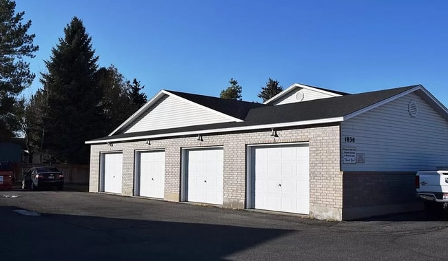 Photo - 1870 S Ammon Rd Unit #2