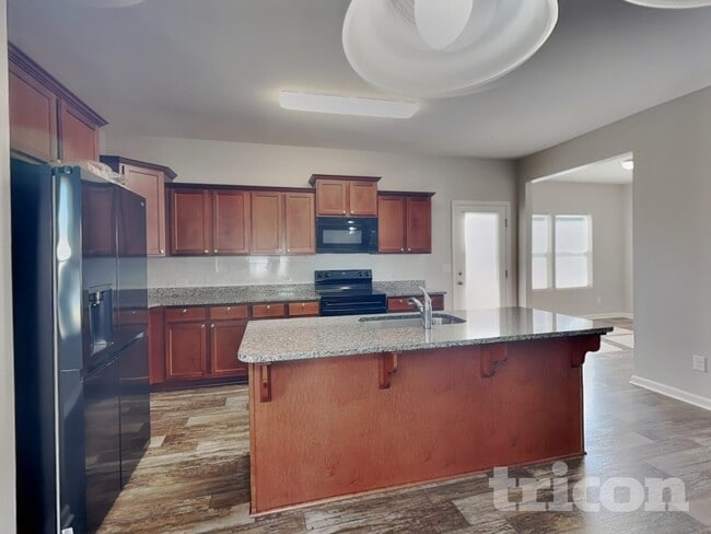 Photo - 176 Hidden Lakes Rd