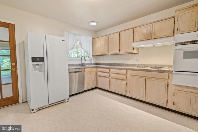 Photo - 2623 Depaul Dr