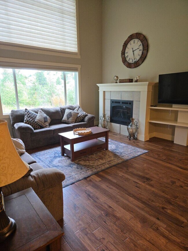 Photo - 19 Cobble Stone Way