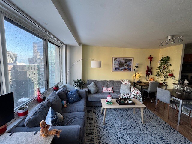 Photo - 211 E Ohio St Unit 2405