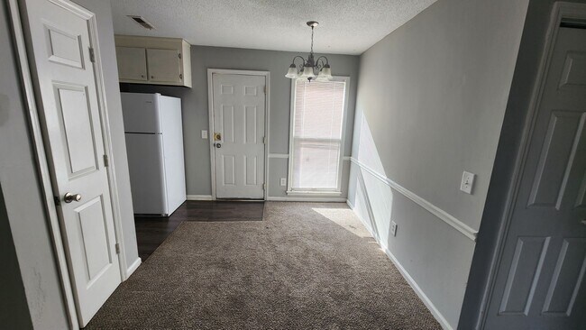 Photo - 4424 Bonnell Dr NW Unit C