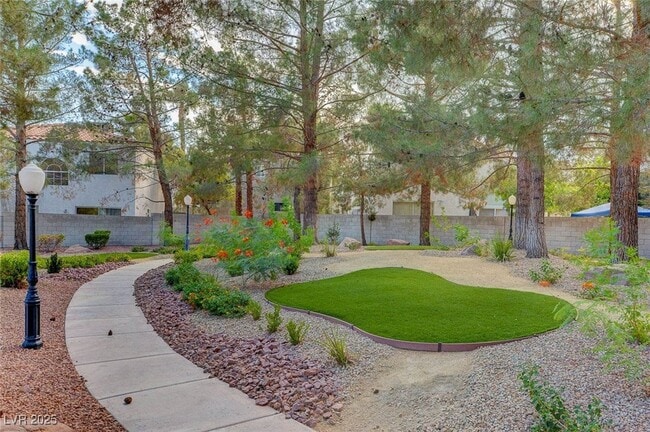 Photo - 8824 Cornwall Glen Ave