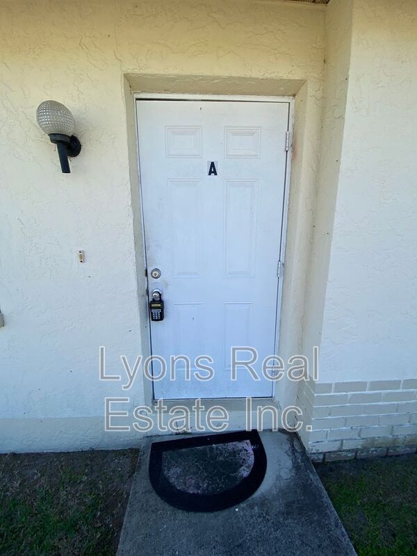 Photo - 801 SE 5th Ave Unit A1