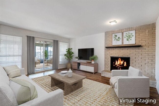 Photo - 2106 Lamplight Village Cir