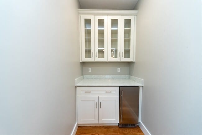 Photo - 61 Boutelle Rd