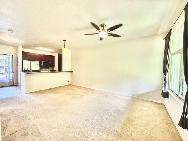 Photo - 129 Hoowaiwai Loop Townhome