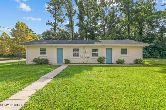Photo - 1109 W 3rd St Townhome