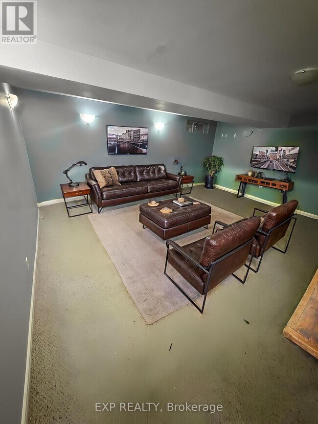 Photo - 717 Activa Ave