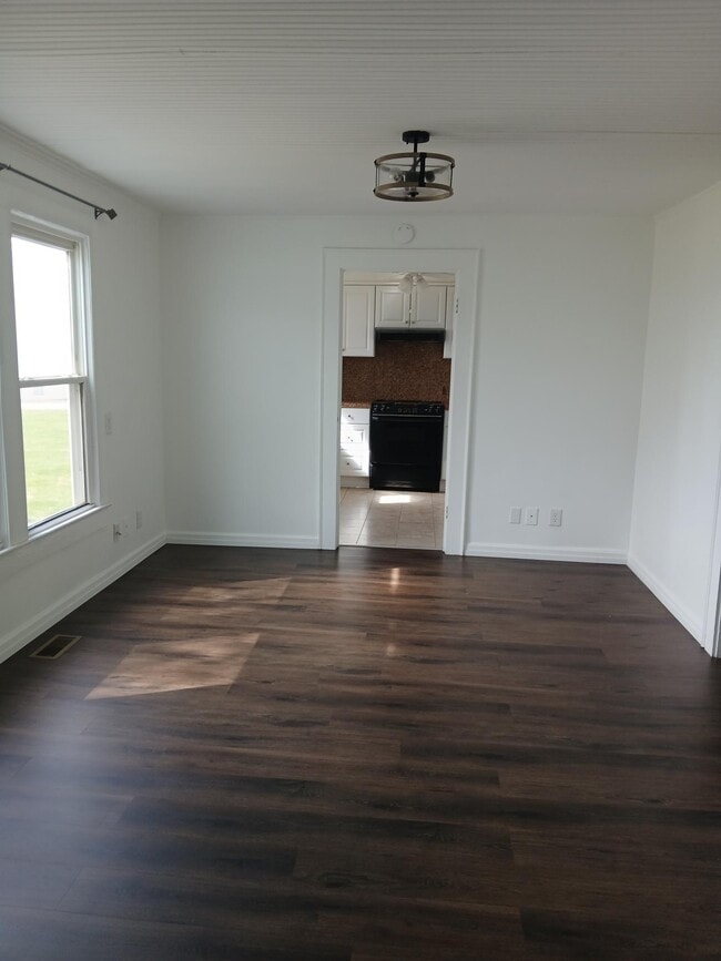 Photo - 1937 Trinity Church Rd