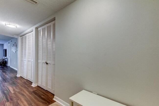 Photo - 90 S Highland Ave Unidad 112