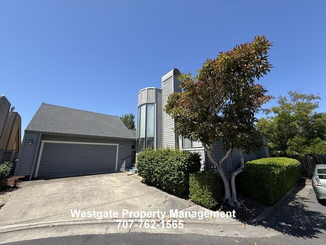 Photo - 1453 Capri Ave