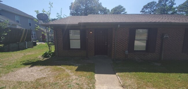 Building Photo - 1978 Glenwick Dr