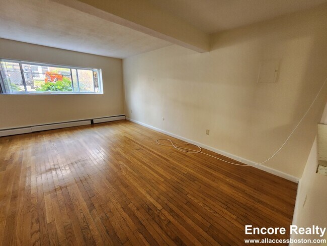 Photo - 34 Gardner St Unit 3