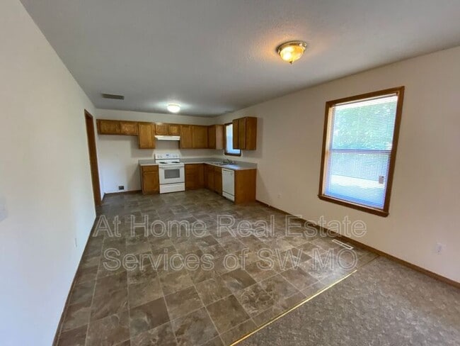 Photo - 402 North St