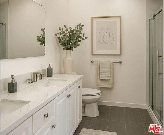 Building Photo - 4516 Ramsdell Ave Unit 124