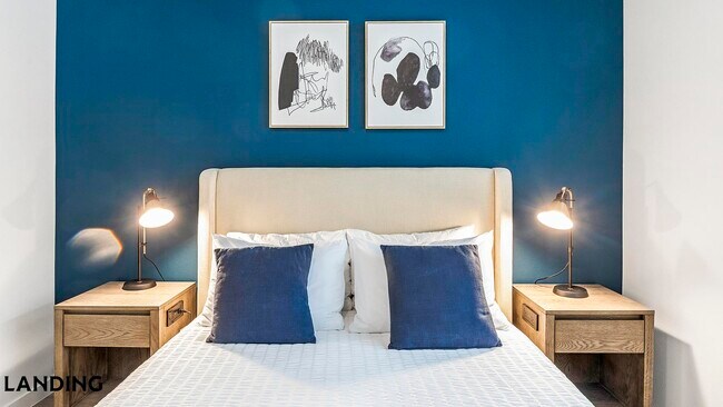 Photo - 9235 W Russell Rd Unit 206