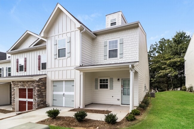 Photo - 228 Riley Cir