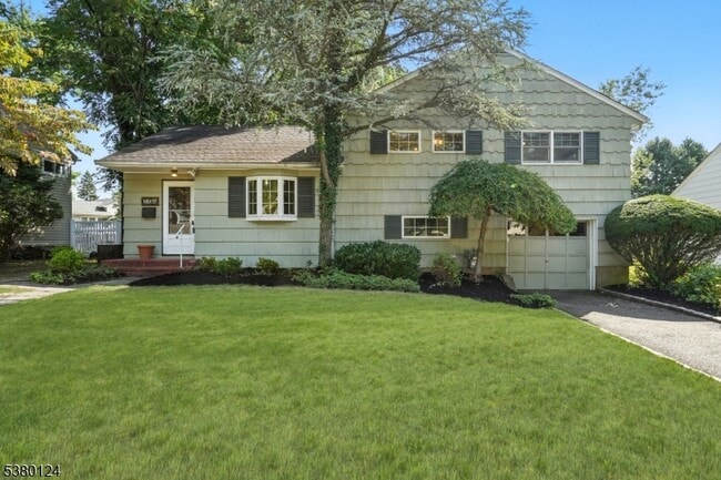 Building Photo - 121 Squire Hill Rd Rental