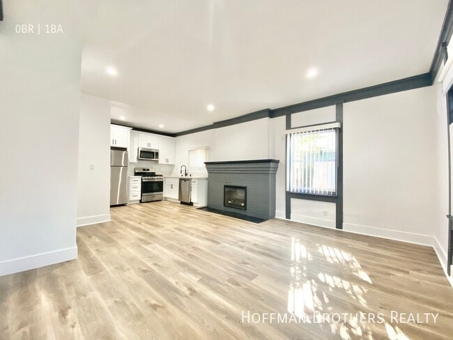 Photo - 2360 W Washington Blvd Unit 1A