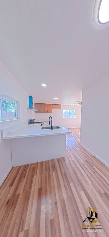 Photo - 2389 Empress St