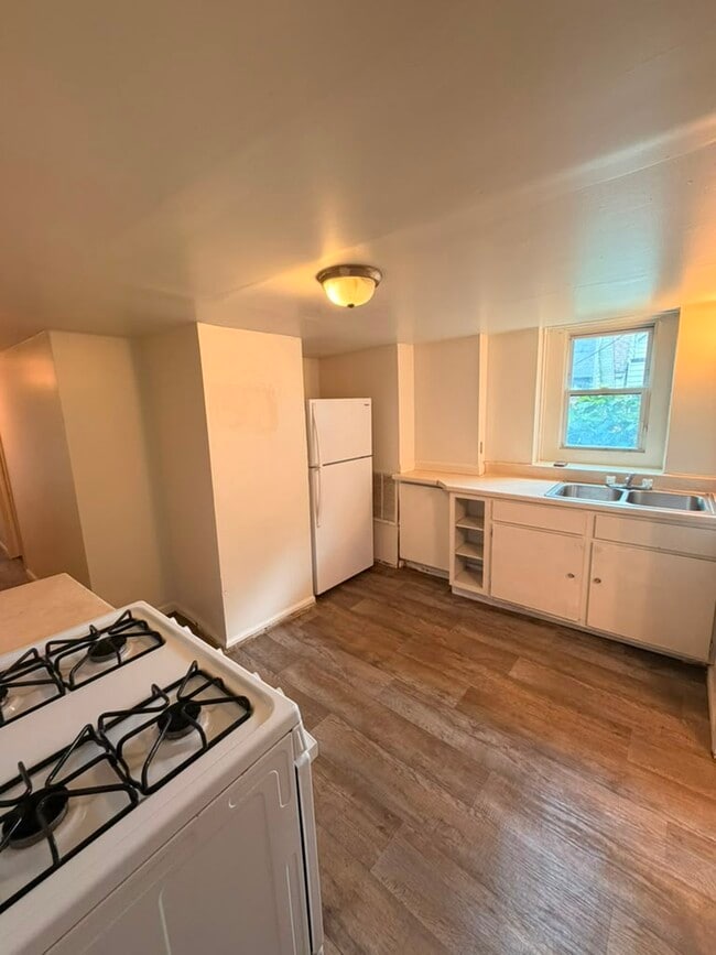 Photo - 50 Campbell Ave Unit 50 Campbell Ave #1 Troy, NY 12180