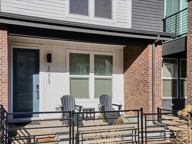 Photo - 3073 W Bates Ave