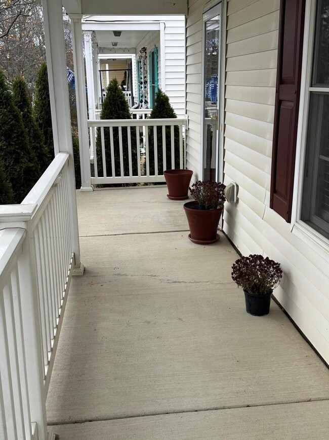 Photo - 135 Saratoga St