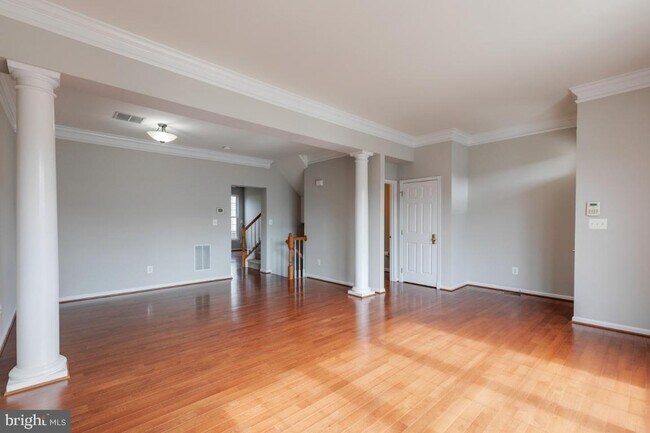 Photo - Spacious 3-level townhome with a 2-car garage in the desirable South Riding community.