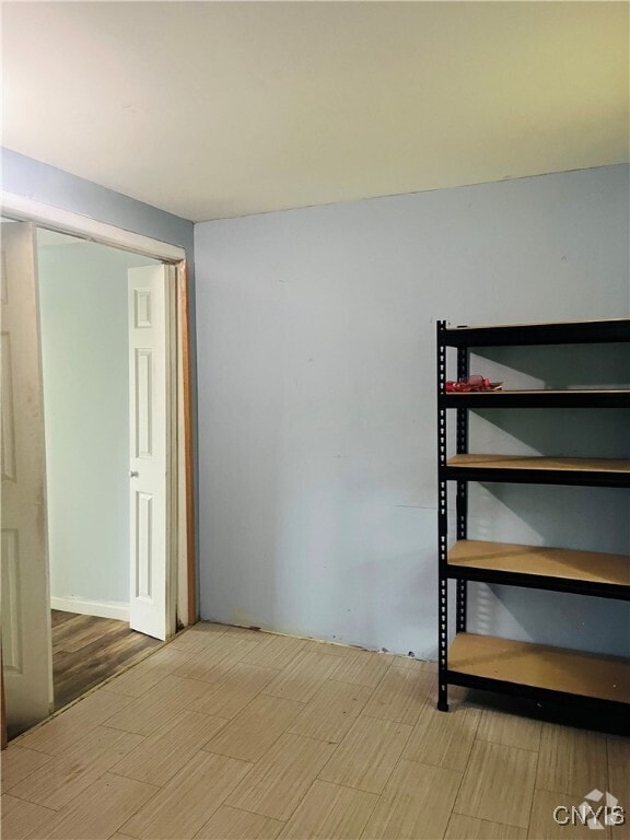 Building Photo - 97 E Seneca St Rental