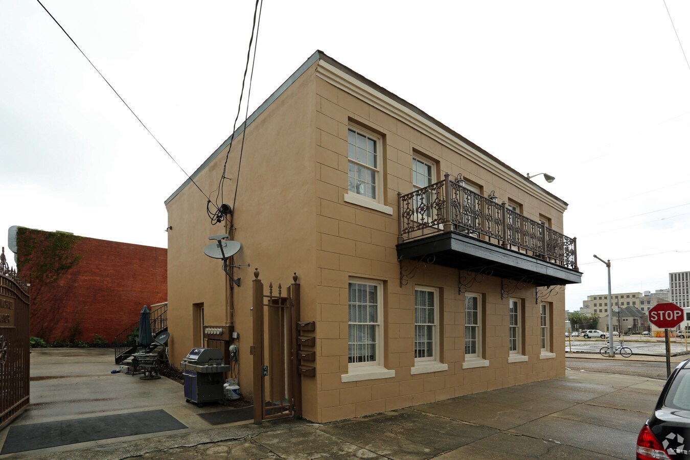 Photo - 300 St Michael St